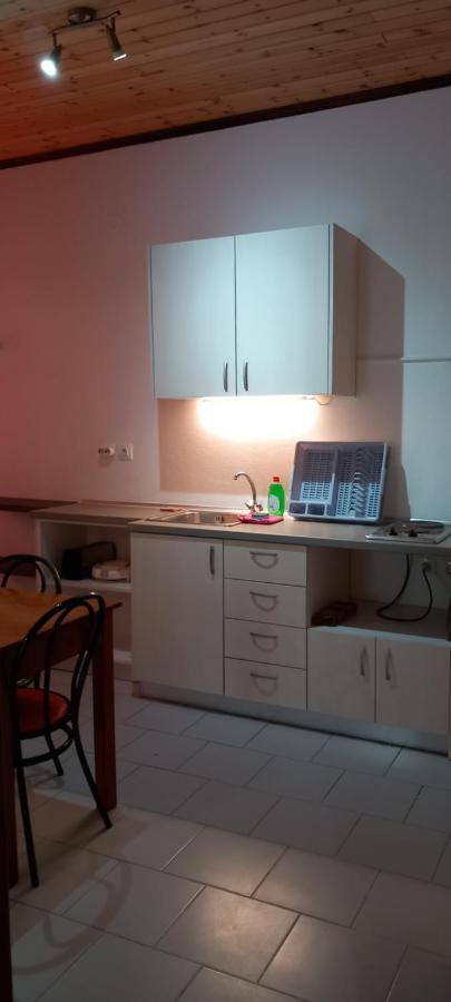 Nikis Apartment *