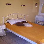 Nikis Apartments